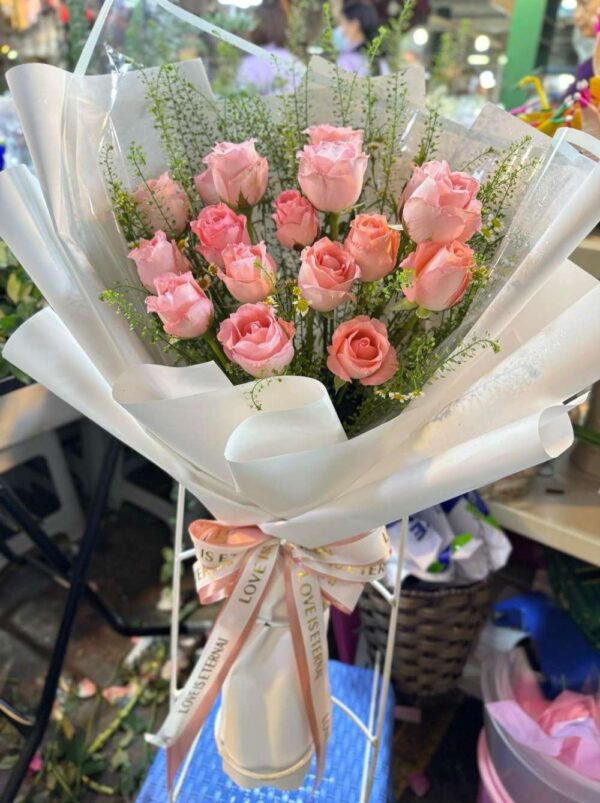 D14 ช่อเปิดหน้า กุหลาบสีไดอาน่า
