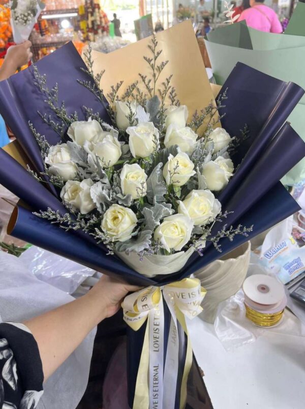 D26 ช่อกุหลาบเปิดหน้า 15 ดอก