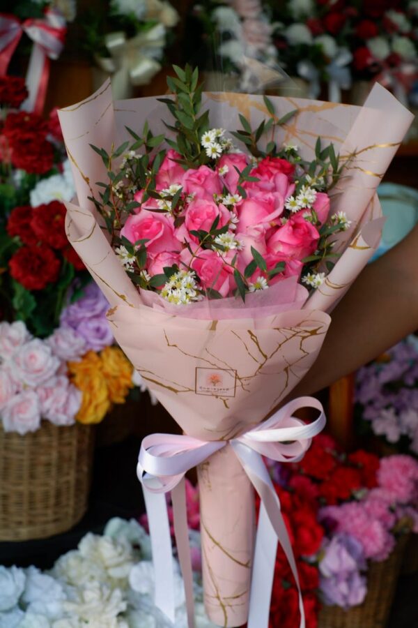 P083-รักแรกรู้สึก